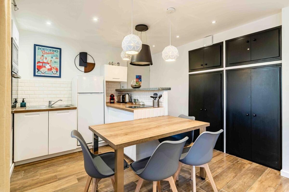 Cassis Le Marignan- Rdc - Garage - Classe 3 Etoiles ภายนอก รูปภาพ
