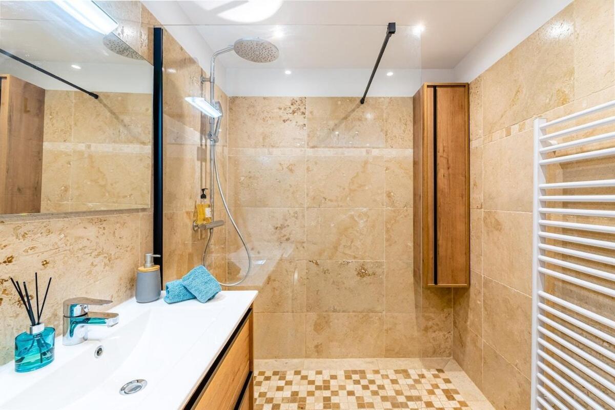 Cassis Le Marignan- Rdc - Garage - Classe 3 Etoiles ภายนอก รูปภาพ