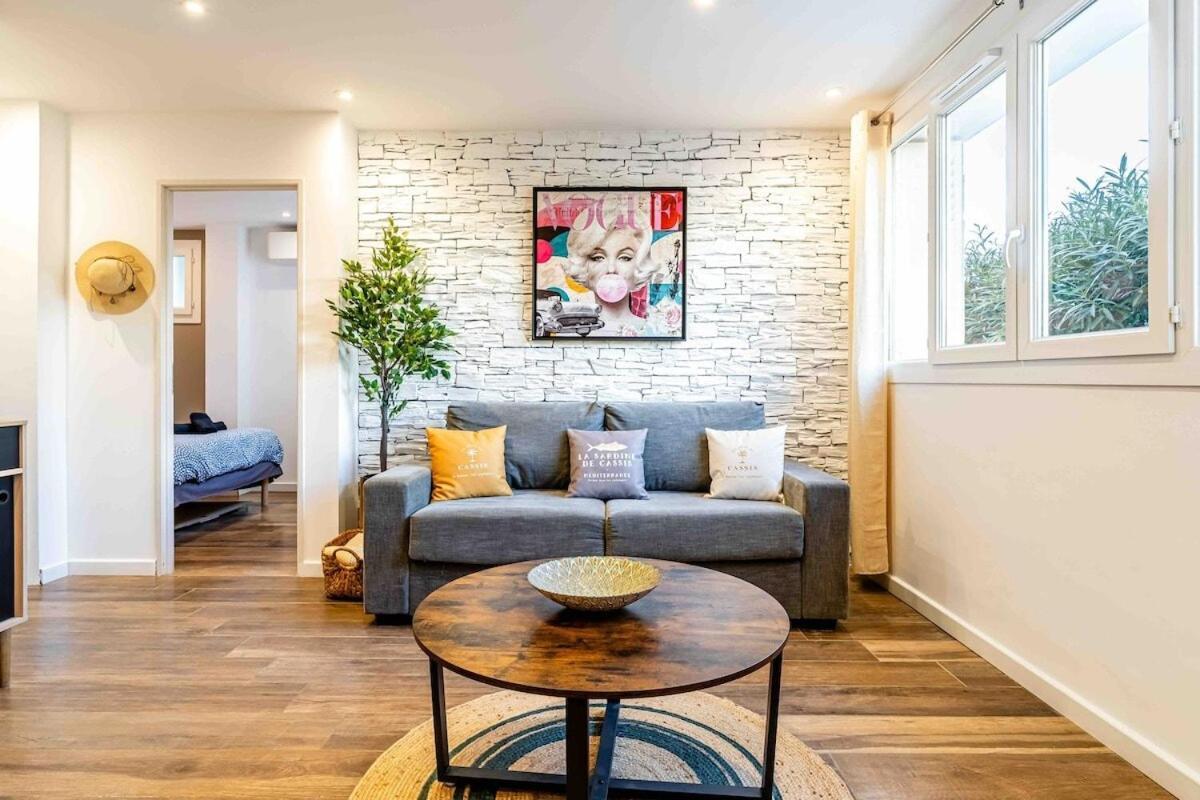 Cassis Le Marignan- Rdc - Garage - Classe 3 Etoiles ภายนอก รูปภาพ