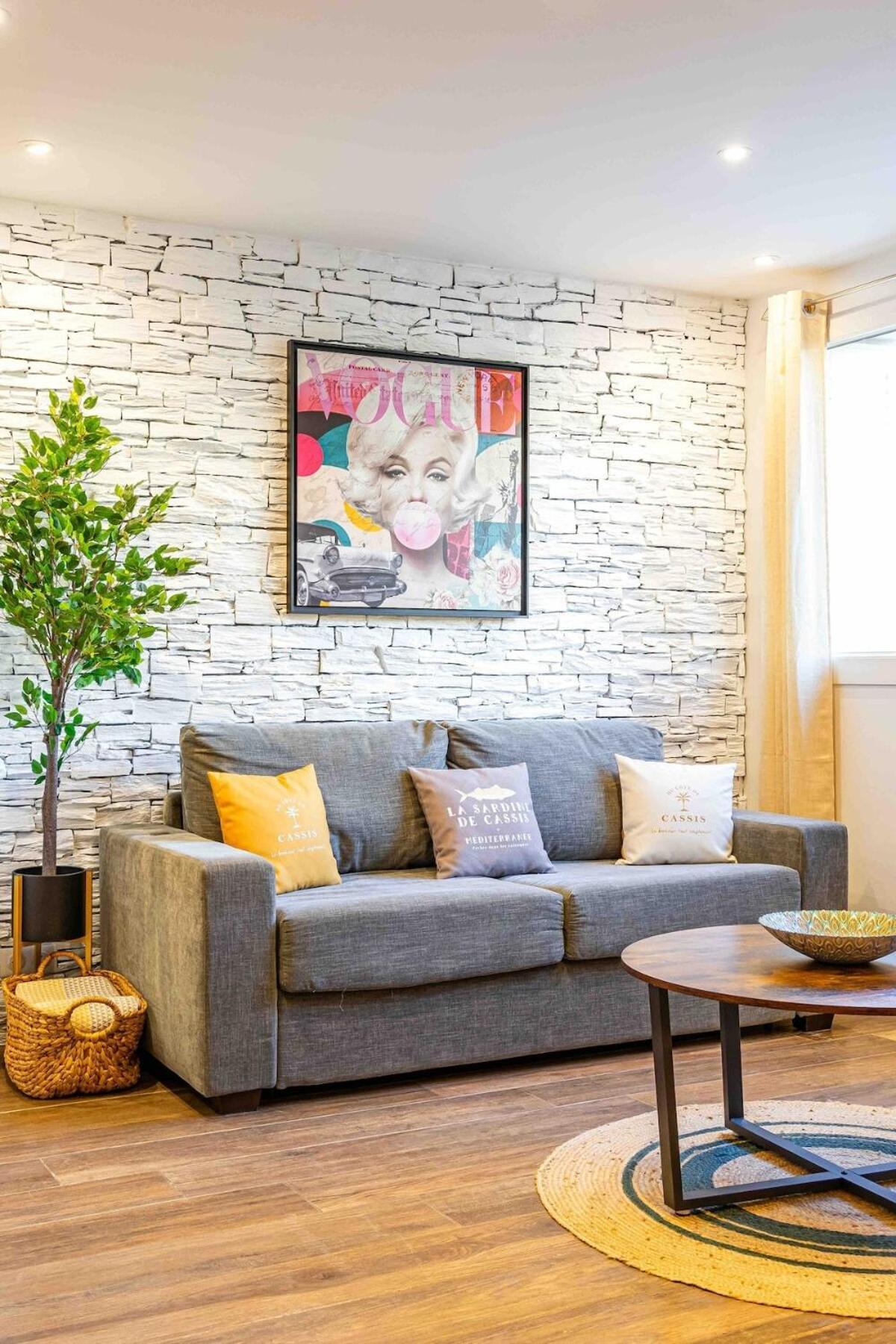 Cassis Le Marignan- Rdc - Garage - Classe 3 Etoiles ภายนอก รูปภาพ